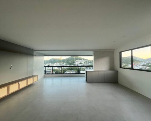 WhatsApp Image 2025-05-02 at 09.59.33 (3)