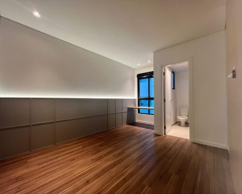 WhatsApp Image 2025-05-02 at 09.59.34 (5)