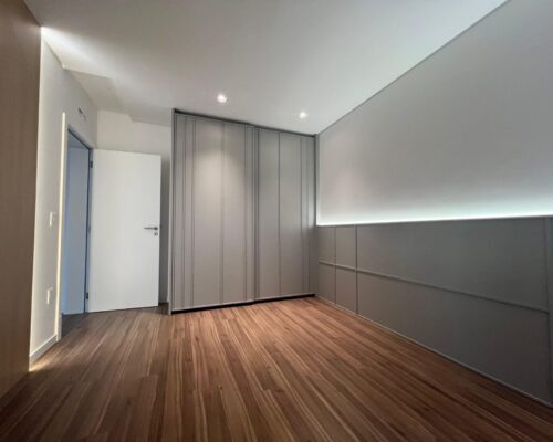 WhatsApp Image 2025-05-02 at 09.59.35