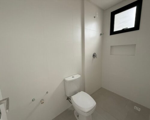 WhatsApp Image 2025-08-12 at 09.25.38 (2)